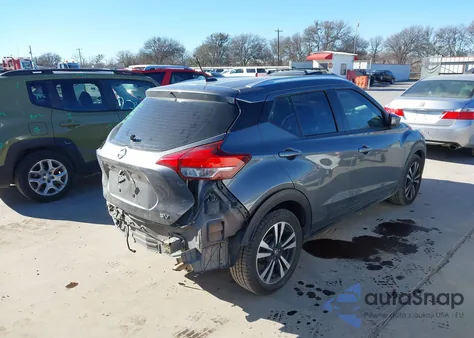 2019 Nissan Kicks Sv из США, поврежденный, VIN 3N1CP5CU7KL526364